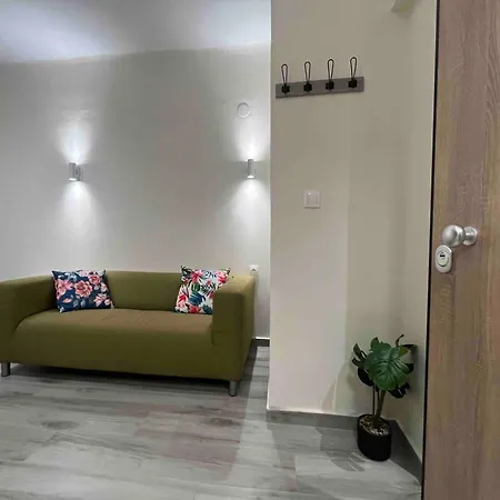 Kalvue 24 Apartment